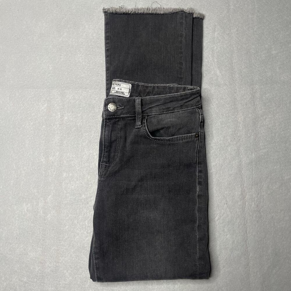 Free People Fringe Crop Jeans in Smoke Black (Gray) Size 26 61502-16515125
